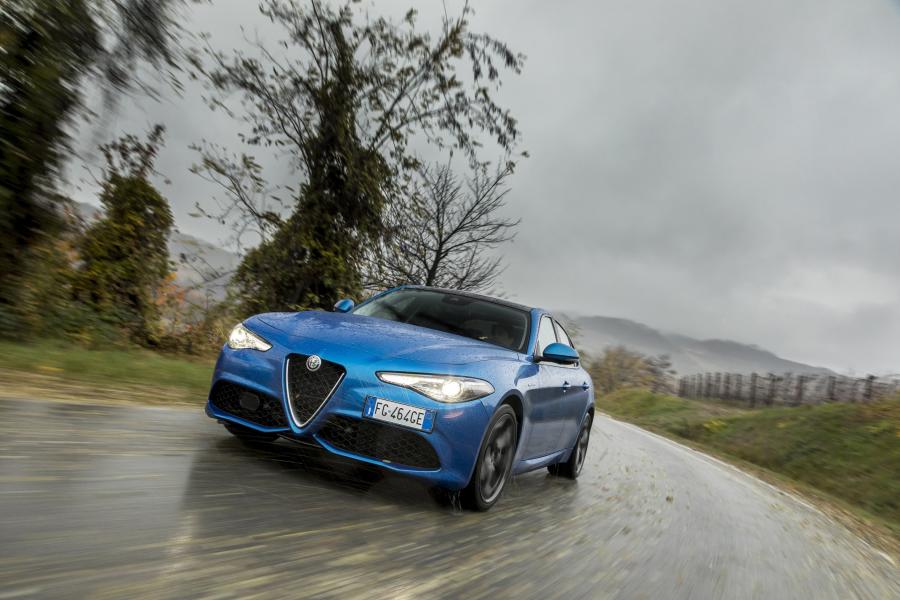  Alfa Romeo Giulia Veloce Q4 (952) 2016 года  (фото 40 из 45)